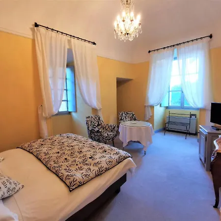 Chateau De 4* Rochegude (Drome)