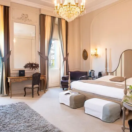 Hotel Chateau De