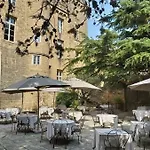 Chateau De 4* Rochegude (Drome)