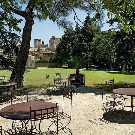 Chateau De Hotel 4*