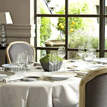 Chateau De Hotel 4*