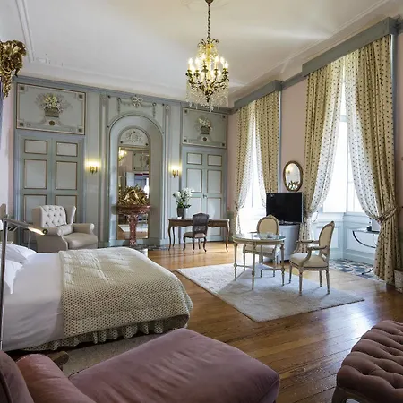 Chateau De 4*
