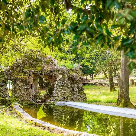 מלון Chateau De Rochegude (Drome)